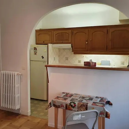 Charming 50m De La Appartement *