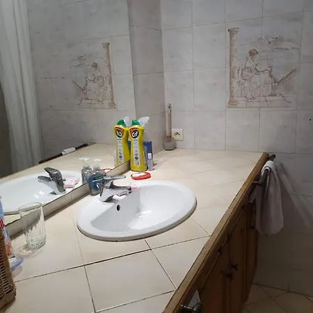 Charming 50m De La *