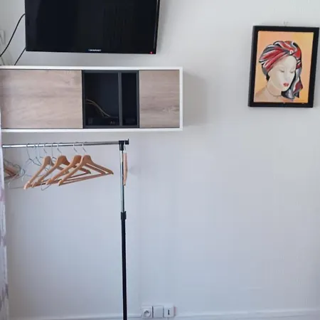 Charming 50m De La Nice