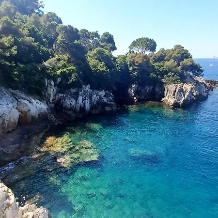 Charming 50m De La *